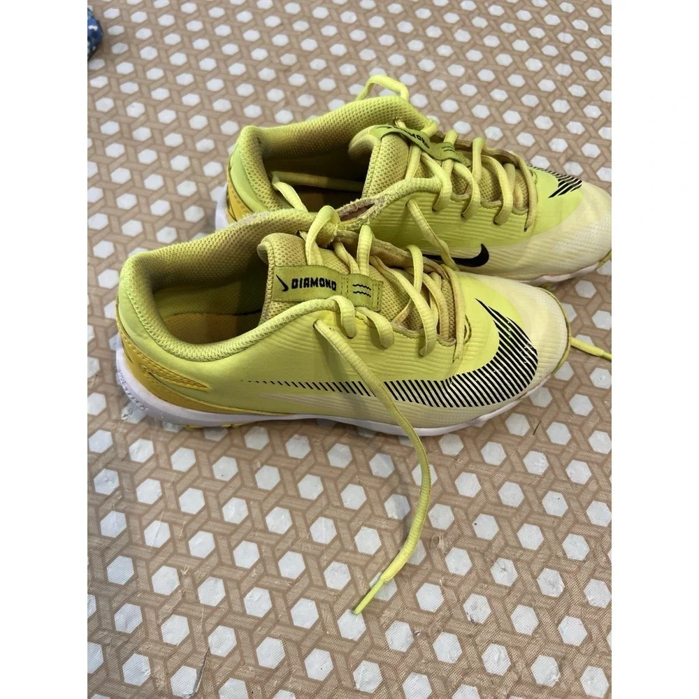 Nike Vapor Baseball  Cleats Yellow Size 3Y